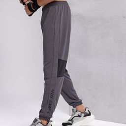 HRX by Hrithik Roshan Men Brand Logo Detail Rapid-Dry Training Joggers-picture-16