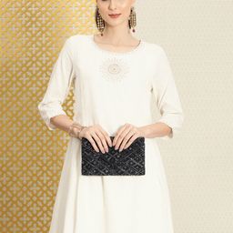 House of Pataudi Women Cream-Coloured Yoke Design Jashn Kurta-13