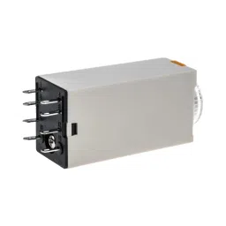 RS PRO Single Function Timer Relay Plug In Mount 24 V DC DPDT Model No. 1792954 image 4