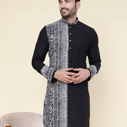 W & G Men Geometric Kurta-image-42