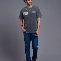 GO DEVIL Men Striped Applique T-shirt-image-77