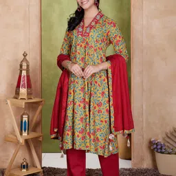 BulBul Women Floral Printed Cotton Kurta with Trousers & Dupatta-24