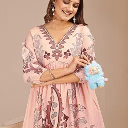 Tikhi Imli Embroidered V-Neck Tunic & Trousers Co-Ords Set-image-49