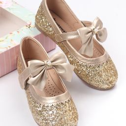 Cute Walk by Babyhug Bellies With Velcro Closure And Bow Applique - Golden-image-17