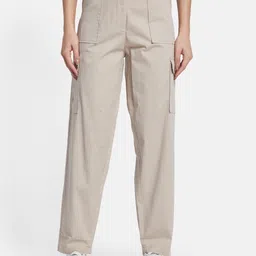 METTLE Women Cotton Cargo Trousers-image-27