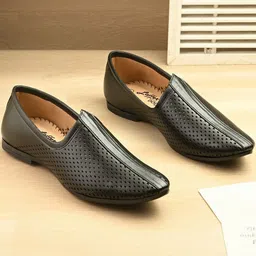 DODA Men Slip-On Loafers-picture-11
