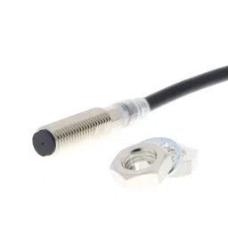 Omron E2E NEXT Proximity Sensor NPN Output M18 Size 4 mm Sensing Distance, E2E-X4C18 2M OMS-22