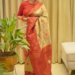 Areca Designer Paisley Zari Silk Blend Designer Banarasi Saree-image-40