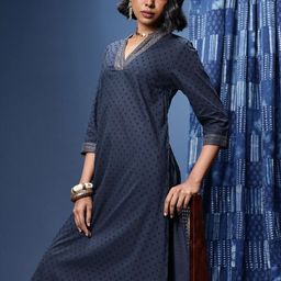 Taavi Dobby Woven Legacy Straight Kurta with Sharara-picture-12