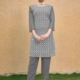 DIVASTRI Women Ethnic Motifs Embroidered Kurta with Trousers-image-88