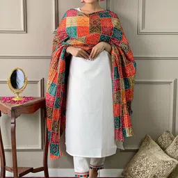 GRIOPY Women Floral Embroidered Kurta with Trousers & Dupatta-image-31