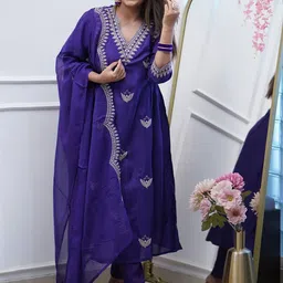 Divyadham Textiles Women Paisley Embroidered Regular Thread Work Chanderi Silk Kurta with Trousers & With-image-93