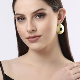 DressBerry Gold-Plated Triangular Studs image 4