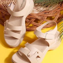 Mast & Harbour Women Chunky Platform Heel Sandals-19