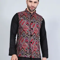 Wintage Men Floral Pleated Velvet Kurta with Pyjamas-picture-53