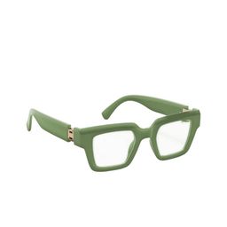 ZAADRAN Unisex Oversized Sunglasses with Polarised and UV Protected Lens-2