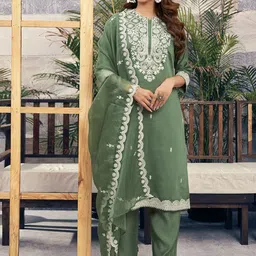 SANISA Women Ethnic Motifs Embroidered Sequinned Kurta with Trousers & Dupatta-image-22