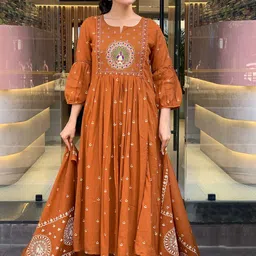 Anni Designer Women Floral Embroidered Kurta with Trousers & Dupatta-image-95