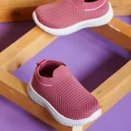KATS Boys Perforations Sneakers-2
