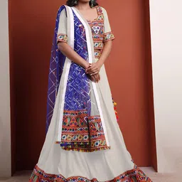 Utsav Fashion Embroidered Mirror Work Ready to Wear Lehenga & Blouse With Dupatta image 3