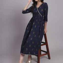 Jaipur Kurti Women Floral Embroidered Fit and Flare Midi Dress-image-18