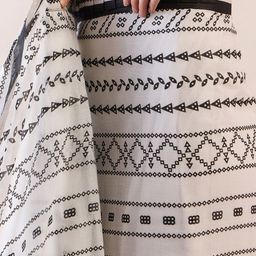 Mitera Ready to Wear Block Print Saree image 3