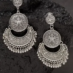VAGHBHATT Classic Chandbalis Earrings-31