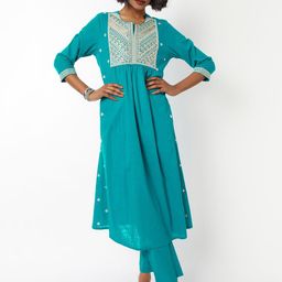 max Floral Embroidered Panelled Thread Work Kurta With Trousers-picture-23