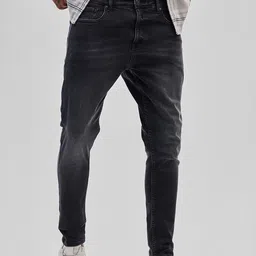 Snitch Men Narrow Regular Fit Light Fade Stretchable Jeans-image-65