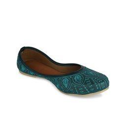 Hulya Women Velvet Woven Design Mojaris-picture-43