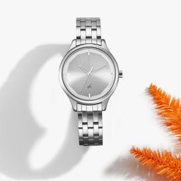 Fastrack STUNNERS 1.0 Women Silver-Toned Analogue Watch 6248SM01-49