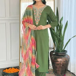 KALINI Floral Yoke Design Sequinned Straight Kurta With Trousers And Dupatta-7