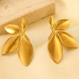 FIMBUL Gold-Plated Floral Shaped Studs-12