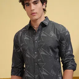 HIGHLANDER Men Spread Collar Textured Slim Fit Cotton Casual Shirt-image-62