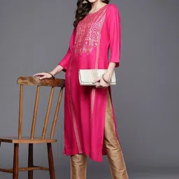 KSUT Ethnic Motifs Printed Round Neck Straight Kurta-image-16