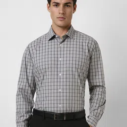Van Heusen Men Spread Collar Gingham Checked Cotton Formal Shirt-picture-45