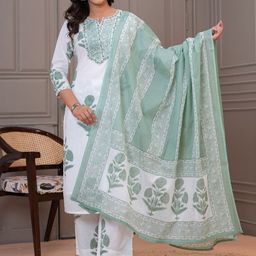Kanahari Women Floral Printed Regular Kurta with Trousers & With Dupatta-image-95