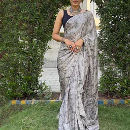 HERE&NOW Women Tie and Dye Ready to Wear Saree-image-51