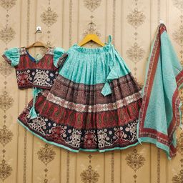 BAESD Girls Ethnic Motifs Printed Mukaish Ready To Wear Lehenga & Blouse With Dupatta-picture-55