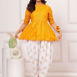 Royal Marque Geometric Printed Mandarin Collar A-Line Kurti With Dhoti Pant-image-95