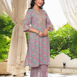 Aramya Soft Cotton Floral Straight Kurta image 3