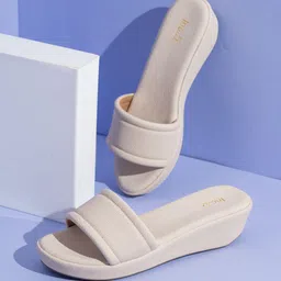 Inc 5 Wedge Sandals with Bows-58