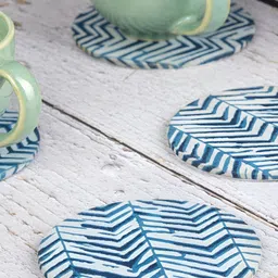 LOOMSARTE Set Of 4 Printed Round Wooden Coasters image 2