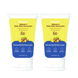 REFOAM Set Of 2 Vitamin C Daily Glow Sunscreen SPF50 PA+++ With Turmeric - 60 g Each-3