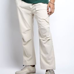 SHOWOFF Men Cream Relaxed Fit Cotton Cargos-picture-0