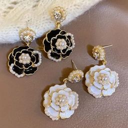 BEYTER Stainless Steel Set of 2 Zircons Studded Floral Shaped Drop Earrings-28