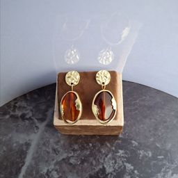 Zhouse Gold-Plated Crystals Studded Oval Drop Earrings-9