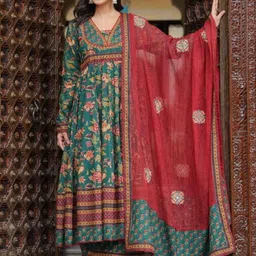 clothonus Women Floral Printed Cotton Kurta with Palazzo & Dupatta-picture-52