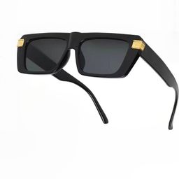 Arzonai Unisex Black Lens & Black Rectangle Sunglasses With UV Protected Lens-picture-31
