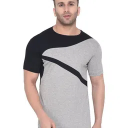 Blisstone Men Colourblocked Round Neck Cotton Slim Fit T-shirt-image-98